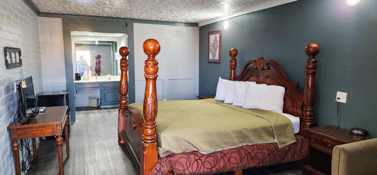 Stratford Inn Tyler Kültér fotó